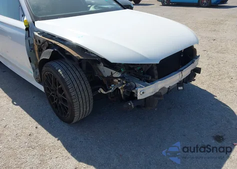 2018 Audi A6 2.0T Premium/2.0T Sport z USA, uszkodzony, nr VIN WAUC8AFC7JN065992